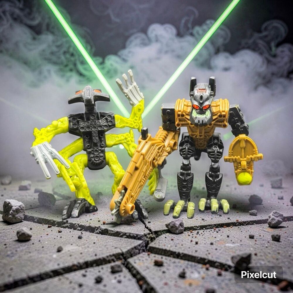 2000s McDonalds Happy Meal Lego Bionicle Figures Mistika & Reidak A73